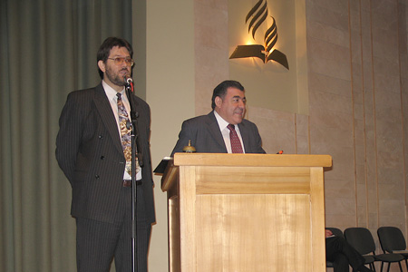 Richard Elofer (first from the right) in the worship service in Riga, 2006.05.20.