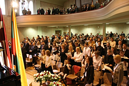 Baltijas Konferenču Ūnijas kongresa noslēguma dievkalpojums Rīgā. 2009.06.06.