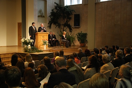 General Conference president emeritus Dr Th Jan Paulsen visits Riga (2012.01.14)